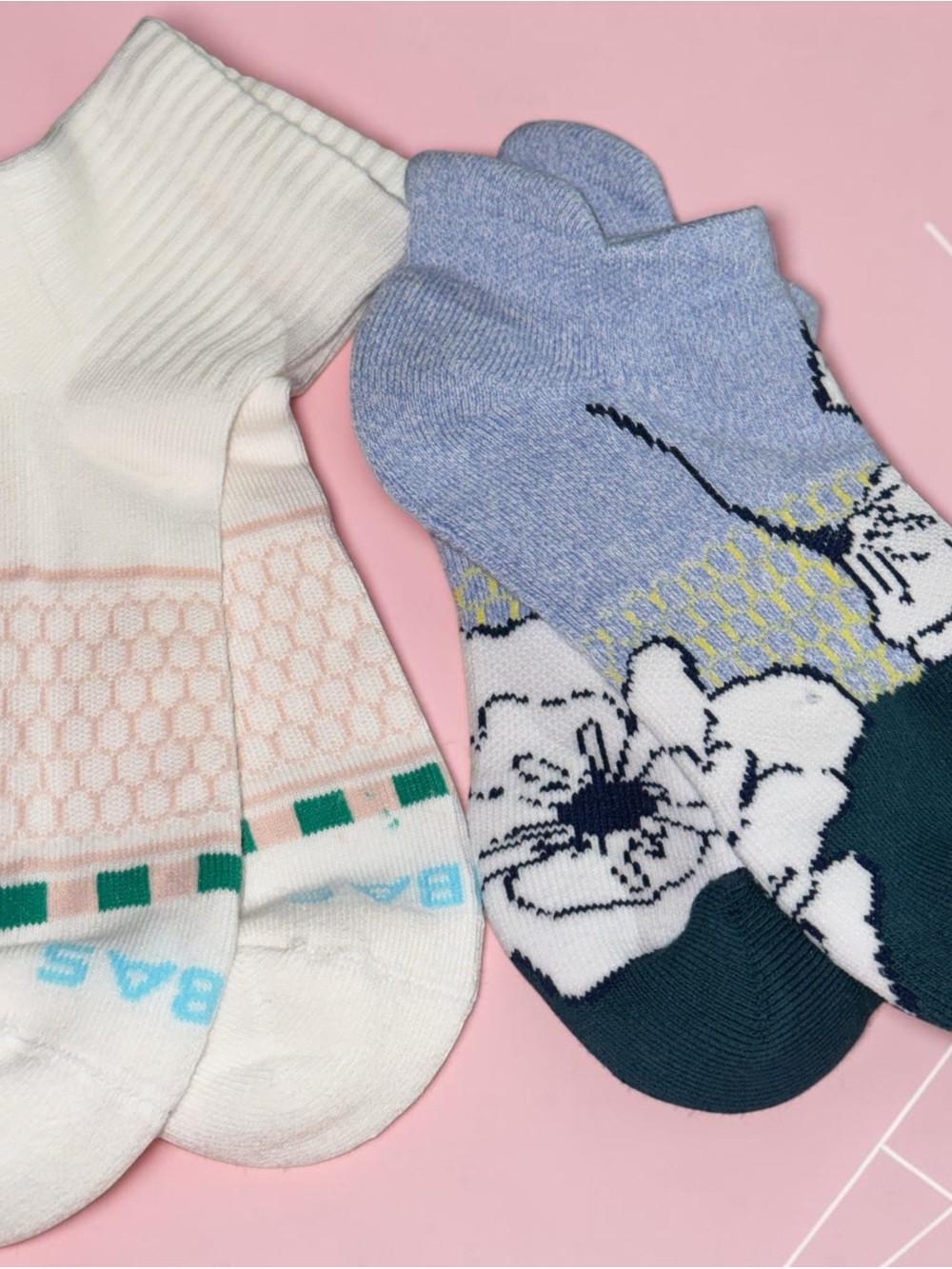 NEW Bombas Socks in Floral Blues ankle and pink/green Golf Crew SZ MED -